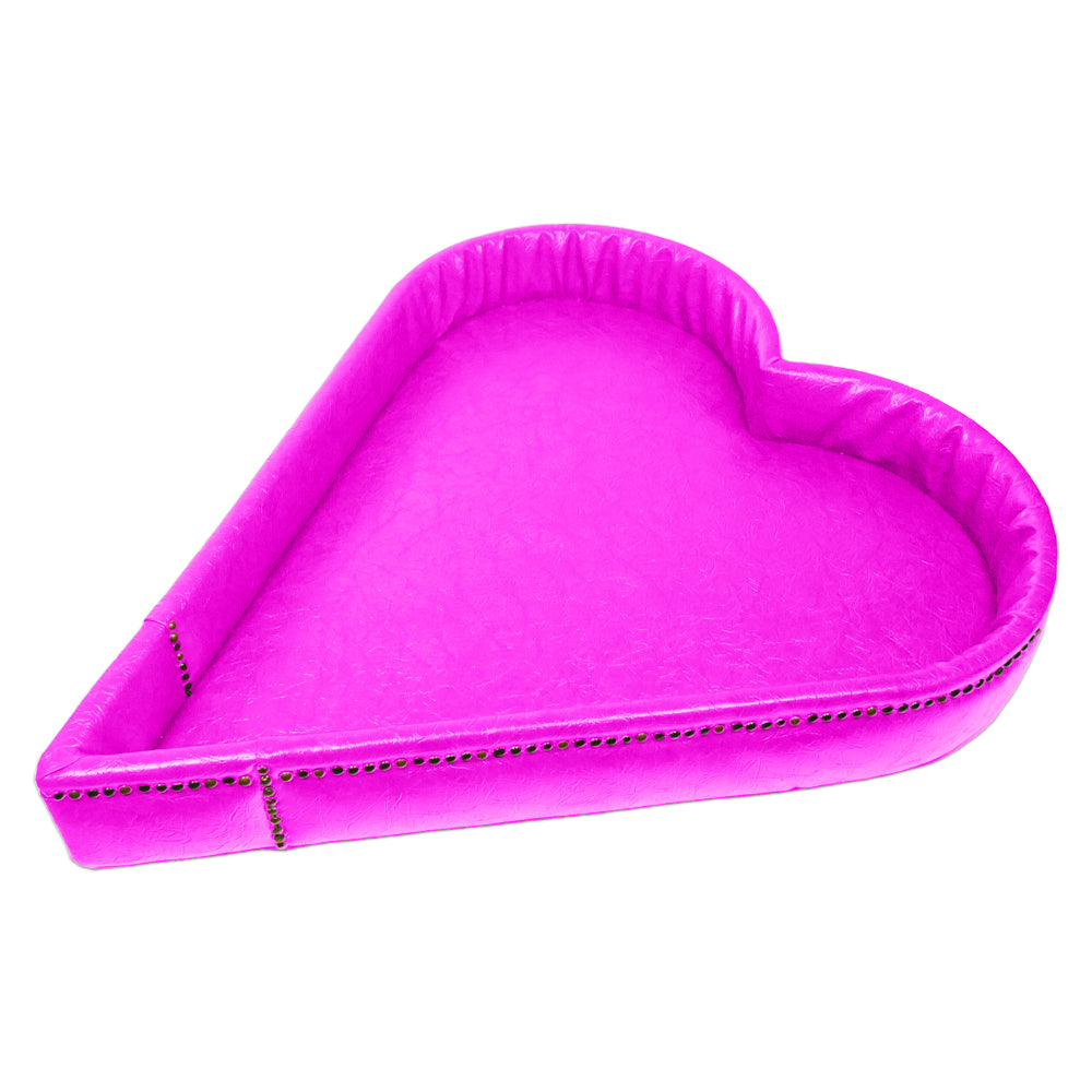 DELUXE ROYAL HEART DOG BED